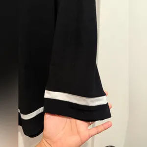 White House Black Market Black Tunic with White Trim Size‎ M thumbnail 5