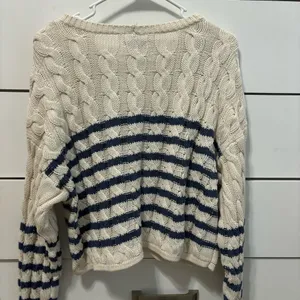 American Eagle Cropped Cable-Knit Sweater Stripe thumbnail 3