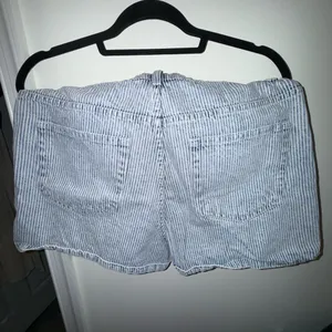 Primark Blue and White Striped Jean Shorts thumbnail 3