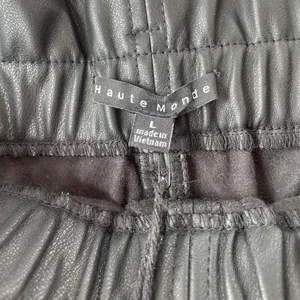 Zara NWT faux leather mini skirt sz Large thumbnail 3