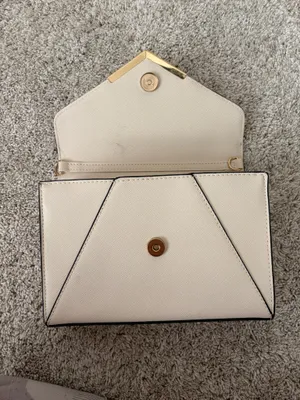 KK Xiu Cream Purse thumbnail 2