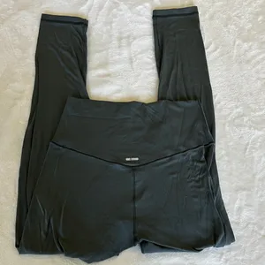 Aerie khaki green High-Waisted leggings thumbnail 3
