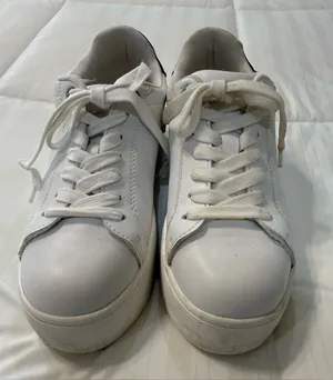 Steve Madden White Faux Leather Platform Sneakers thumbnail 1