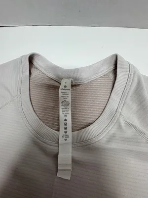 Lululemon Swiftly Tech‎ Short Sleeve Shirt - Size 6. thumbnail 6