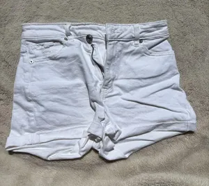 American Eagle White Mom Shorts thumbnail 1