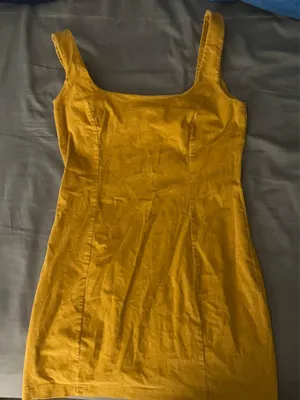 Dress Gold Size L thumbnail 1