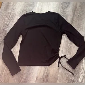 Gianni Bini black long sleeve shirt with side tie thumbnail 8