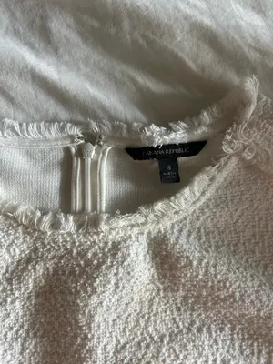 Banana Republic Top thumbnail 2