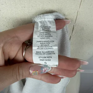 White cropped baby tee thumbnail 3