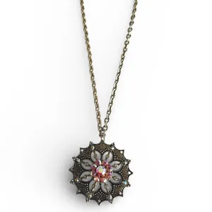 Artisan Crafted Starburst Rhinestone Flower Pendant Necklace Vintage Style NWT thumbnail 2