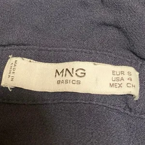 MNG Mango Women's Navy Blue Short Cap Sleeve V Neck Button Up Shirt Top Size 4 thumbnail 3