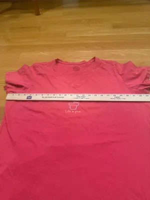 Life is good women’s V-neck short sleeve flower shirt size xlarge . thumbnail 3