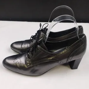 Stuart Weitzman Women's Silver Heels/Oxfords Sz7.5M SKU3914 thumbnail 3
