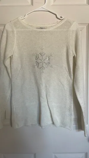 Sweater thumbnail 1