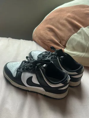 Nike Panda Dunk Low thumbnail 3