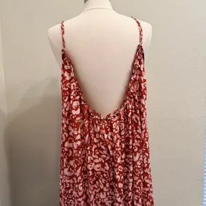 Anthropologie Low Back Flounced Maxi Lounge Dress‎ Size Large Rust Brown Floral thumbnail 6