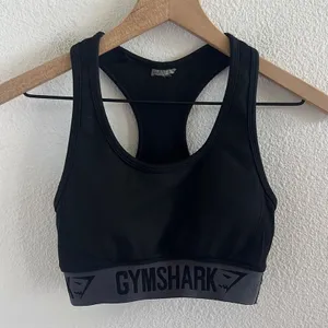 GYMSHARK Black Gray Spellout Sports Bra Padded Cups Pull On Style Small thumbnail 1