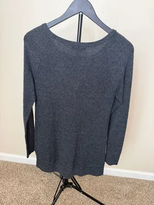 American Eagle Outfitters Women's Charcoal Grey Knit Sweater Size‎ M thumbnail 3