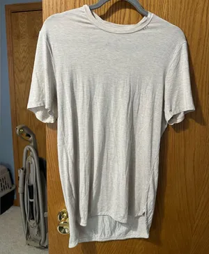 Lululemon swiftly tech shirt size 8 thumbnail 1