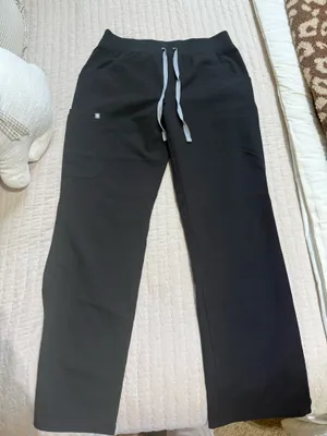 FIGS Cade Cargo Scrub Pants Black thumbnail 1