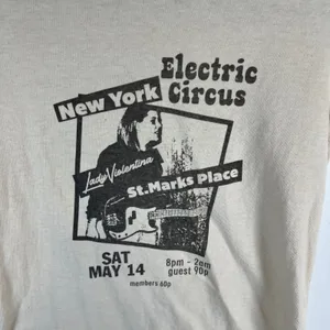 Brandy Melville "Electric Circus Lady Violentina" Graphic T‎ Shirt Cream Cotton thumbnail 2