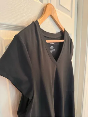 L.L. Bean Black Athletic V-Neck Cap Sleeve Midi Dress thumbnail 3