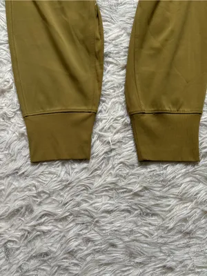 Athleta Women's Green Yellow High-Waist Joggers Size M thumbnail 14