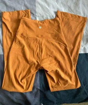 Yoga Pants thumbnail 1