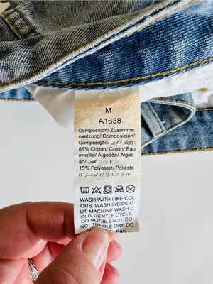 SweatyRocks Light Wash High-Rise Denim Shorts with Frayed Hem Size Medium thumbnail 8