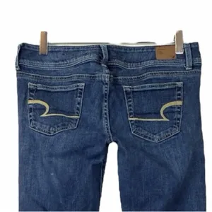 American Eagle Women’s Jeans Slim Boot Stretch Low Rise Medium Wash Size 4 Short thumbnail 4