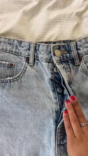 Zara Shorts thumbnail 3