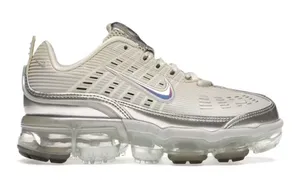 Nike Tennis Shoes thumbnail 1