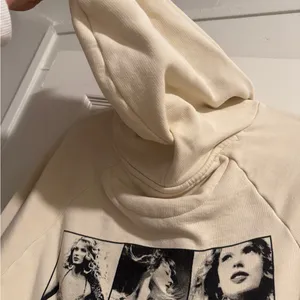 Taylor Swift Cream Hoodie - The Eras Tour thumbnail 5