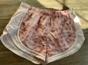 Nike Women’s Tempo Icon Clash Running Shorts! thumbnail 2