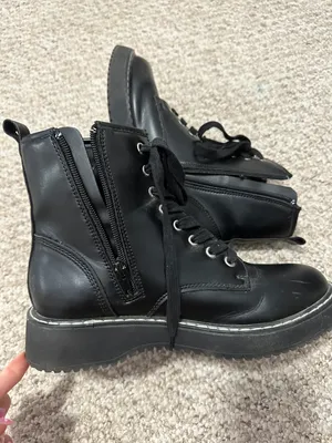 Steve Madden Boots thumbnail 2