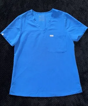 FIGS Women's‎ Technical Collection Scrub Top Blue Short Sleeve Pocket Sz M thumbnail 1