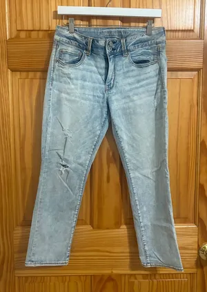American Eagle Super Stretch Artist Crop Jeans Size 10 thumbnail 1