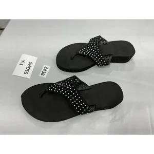 Womans Platform Sandals 10 Thong Style Rhinestone Band Black thumbnail 3