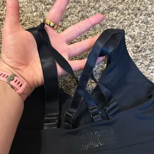 Gymshark Black Sports Bra Crossed Back Strap Small thumbnail 6