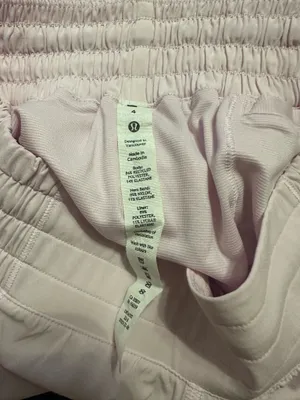 Lululemon Shorts Hotty Hot 4" thumbnail 4