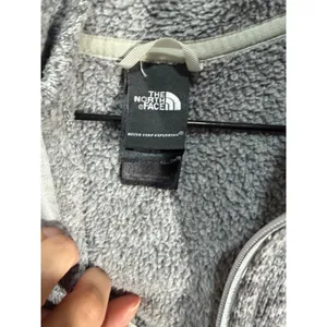 The North Face Women's Gray Hooded Pull Over Sweater Sz M Outdoors Sporty thumbnail 7