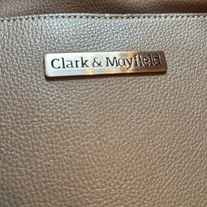 Taupe Laptop Bag with Sophisticated Design thumbnail 5