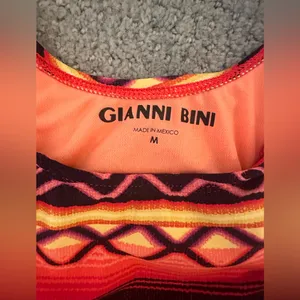 Gianni Bini - Tribal Pattern Activewear Crop Top - NEVER WORN! thumbnail 5