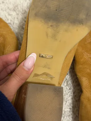 suede cowboy boots Size 10 thumbnail 4