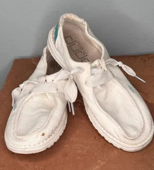 Hey Dude Shoes thumbnail 1