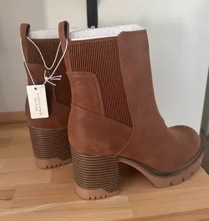 Altar'd State Lucie Bootie Size 7 thumbnail 1