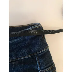 American Eagle dark wash Denim hi-rise stretch jean shorts size‎ 0 y2k thumbnail 9