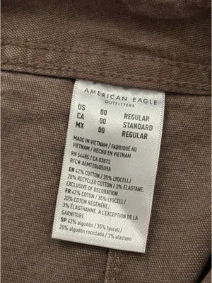 American Eagle Brown Cargo Pants thumbnail 7