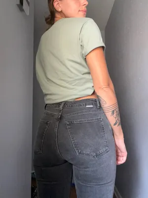 Boyish High-Rise Bootcut Jeans thumbnail 4