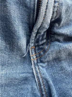 Old Navy Jean Shorts size 4 thumbnail 5